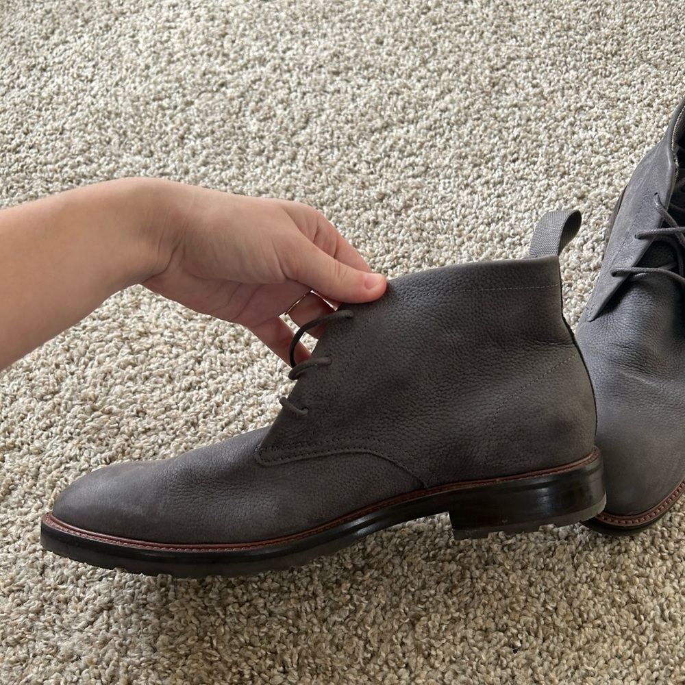 Cole Haan Berkshire Lug Chukka Boots Pavement Gray Men's Size 9 Leather Nubuck - Picture 4 of 15